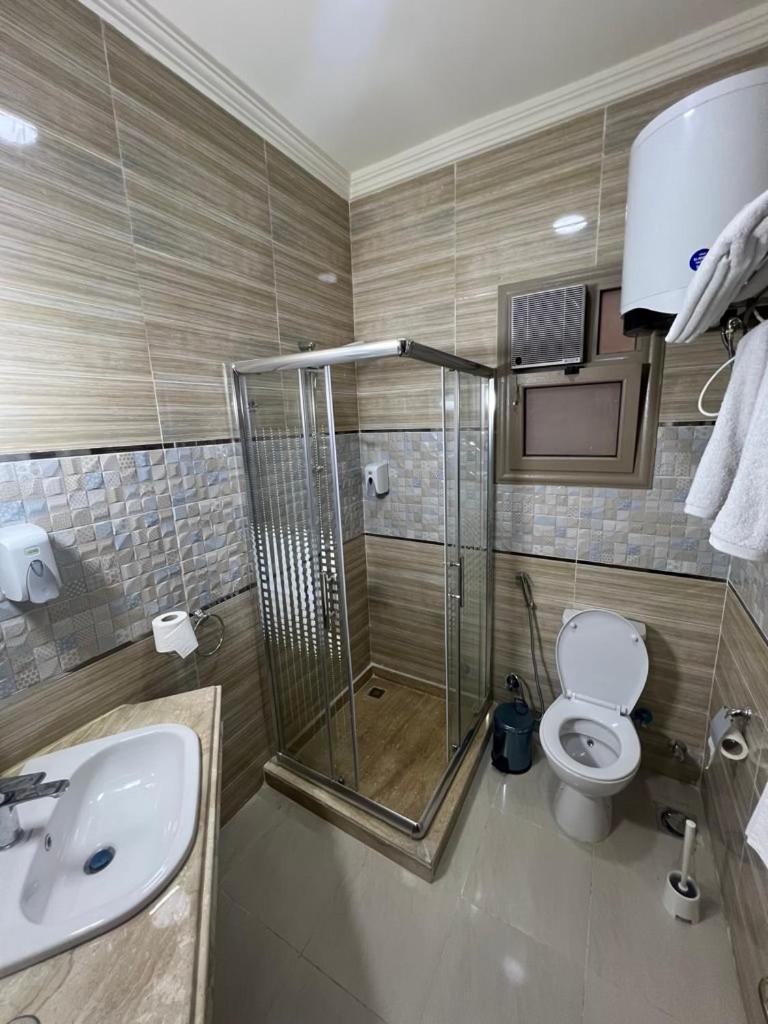 Yara- Luxury Apt- 3br- New - B Apartment